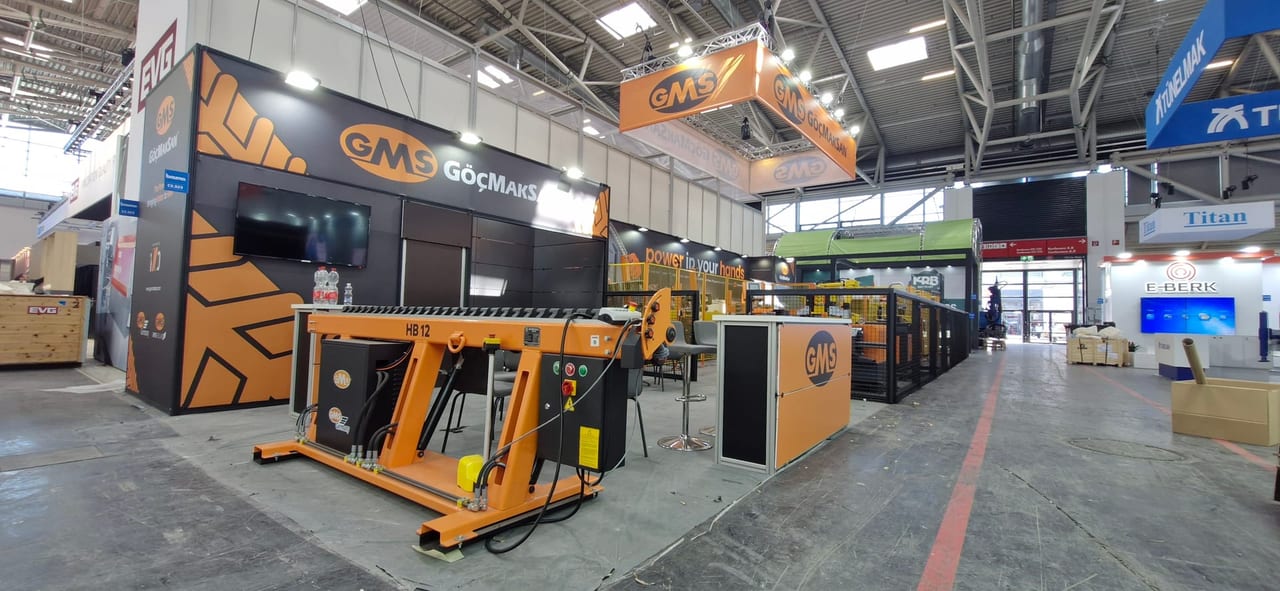 Maxima fuar standı — GMS